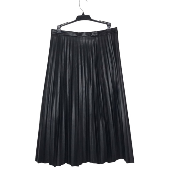 7 For All Mankind Faux Leather Pleated Skirt - Picture 3 of 6
